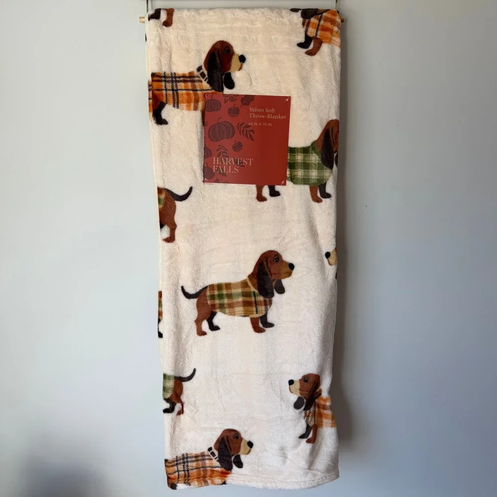 New Dachshund Dog Autumn Fall Throw Blanket 60x70 Brown Plaid Sweaters Cute